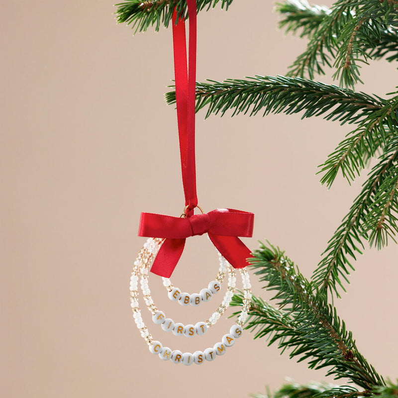 hangers met letterkralen
