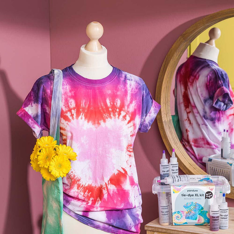 een tie-dye hart