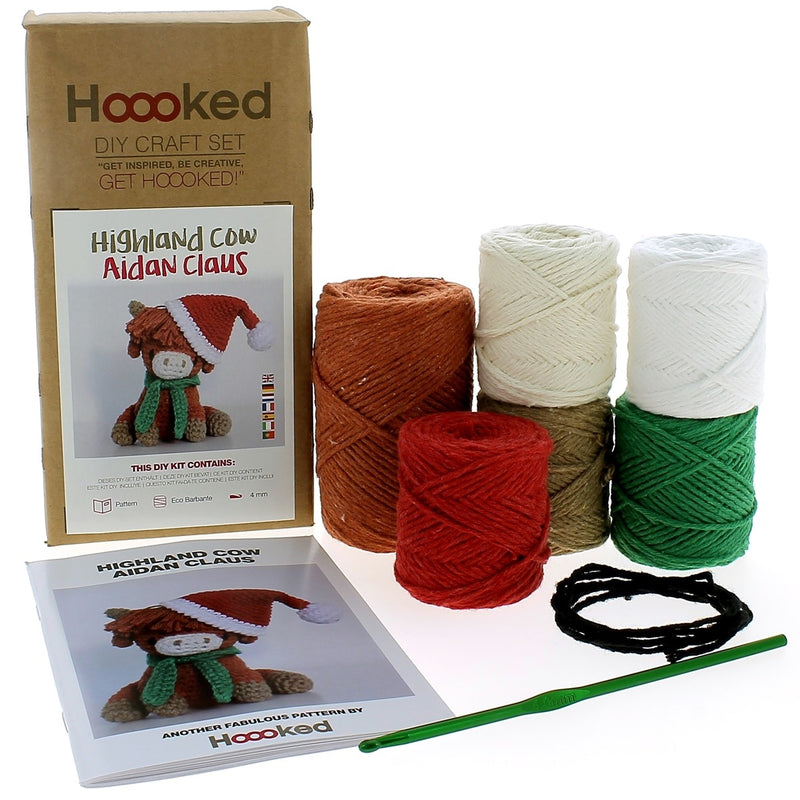 Hoooked DIY kit - Aidan Claus