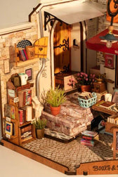 Robotime miniatuur DIY kit - Corner Bookstore