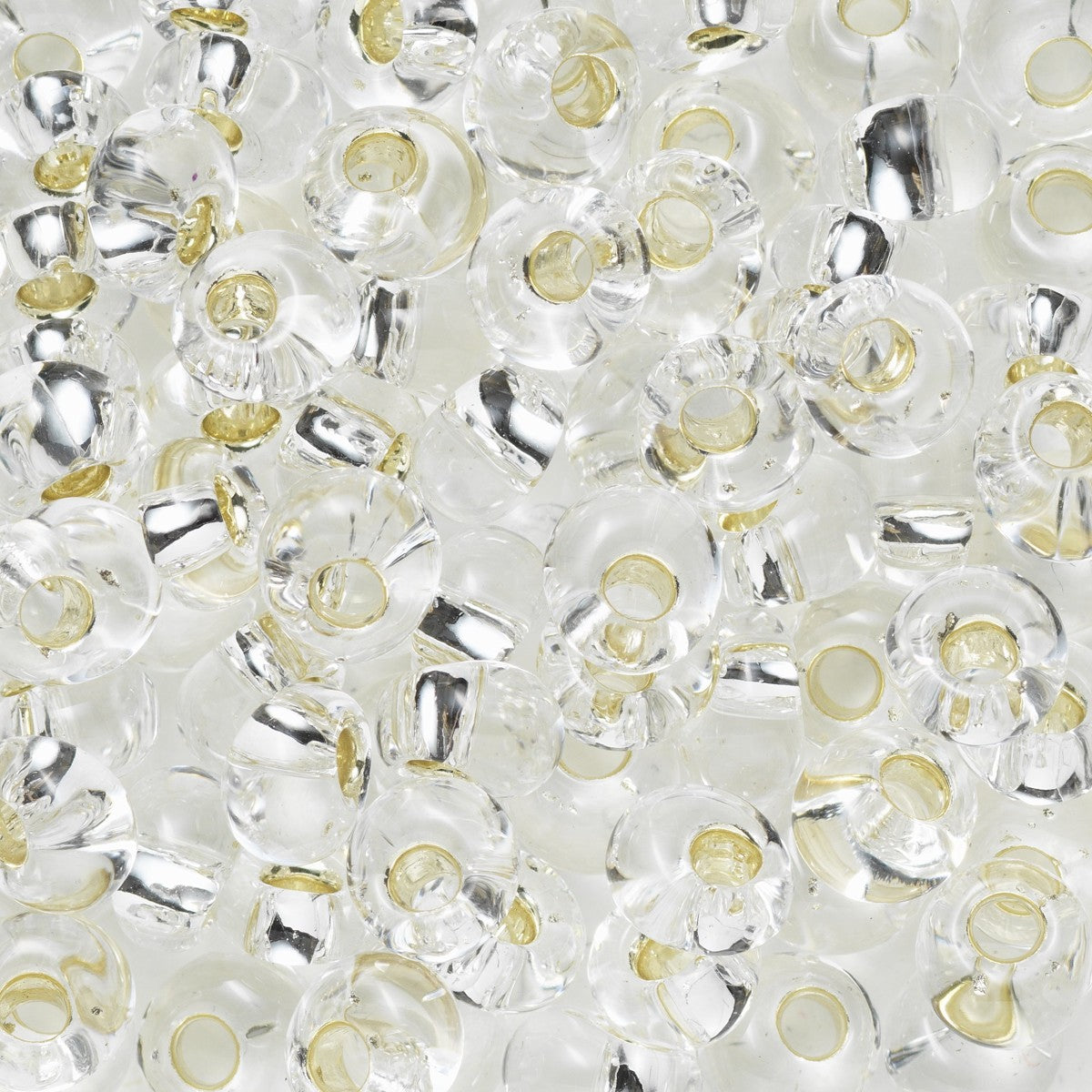 TOHO Magatama kralen - 4 mm - #21 zilver kern transparant