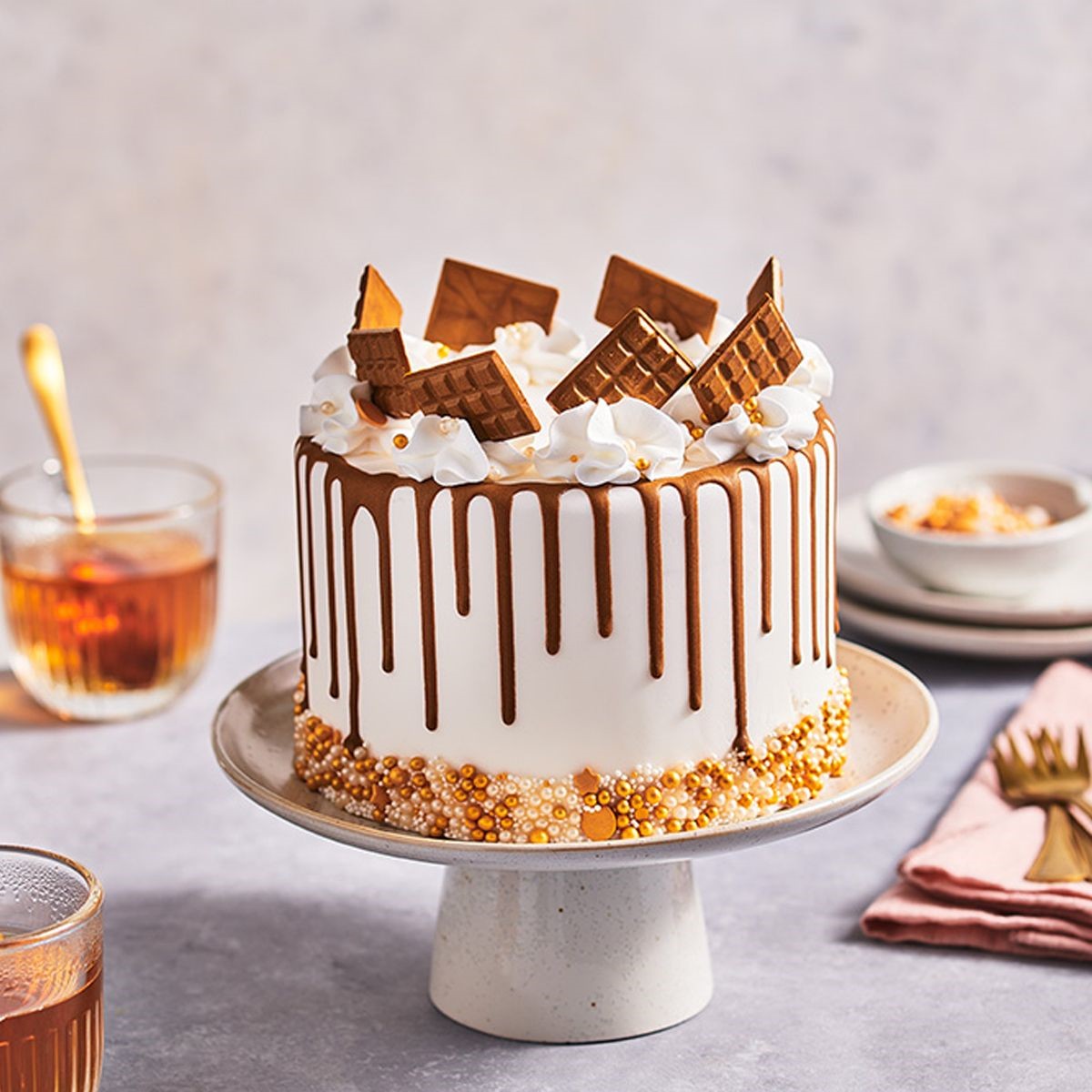 FunCakes Choco Drip - 180 gram - dark gold