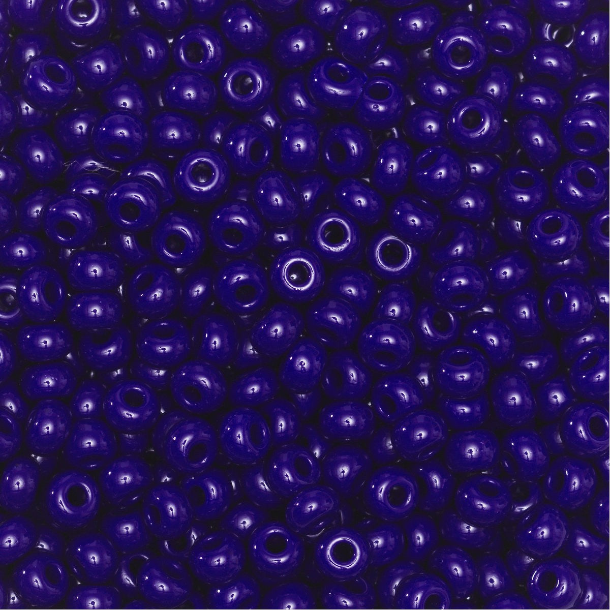 Rocailles 6/0 opaque - midden blauw