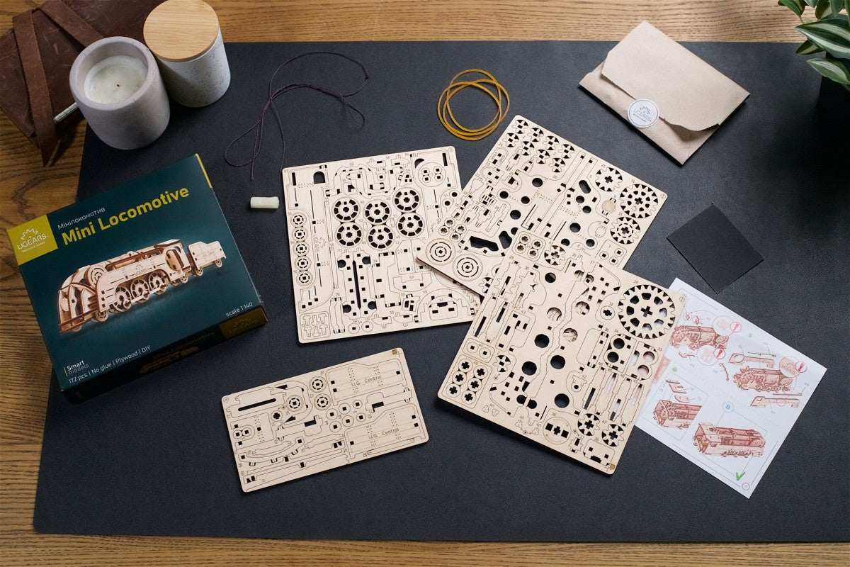 Ugears houten 3D puzzel - Mini Locomotive