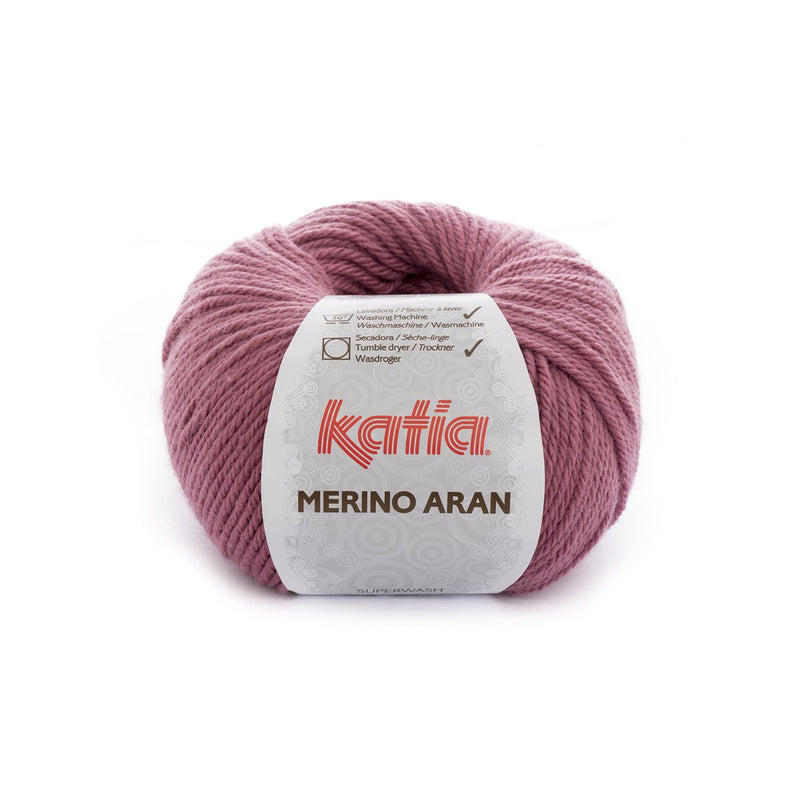 Katia Merino Aran - maquillaje oscuro 54