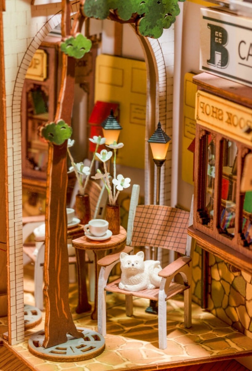Robotime houten 3D puzzel - book nook - Sunshine Town