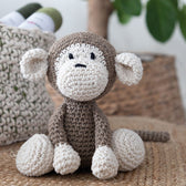 Hoooked DIY kit - Monkey Mace - taupe