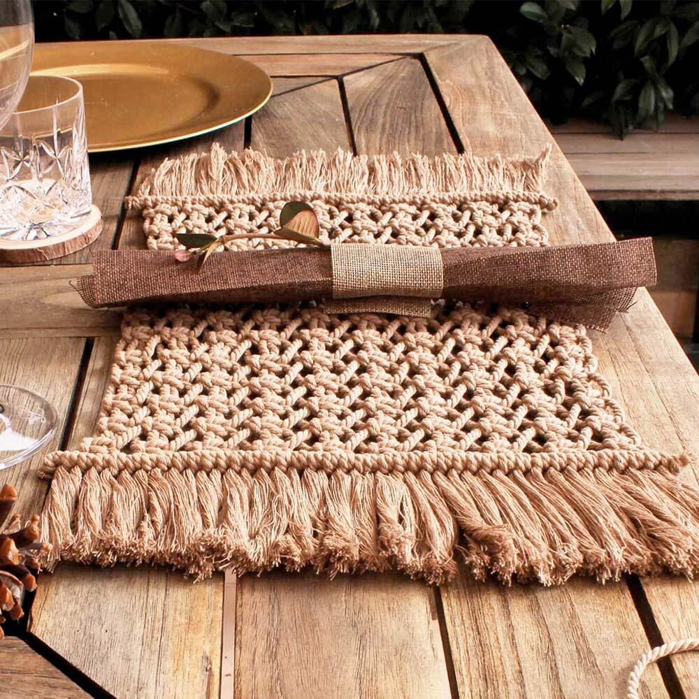 macramé placemats