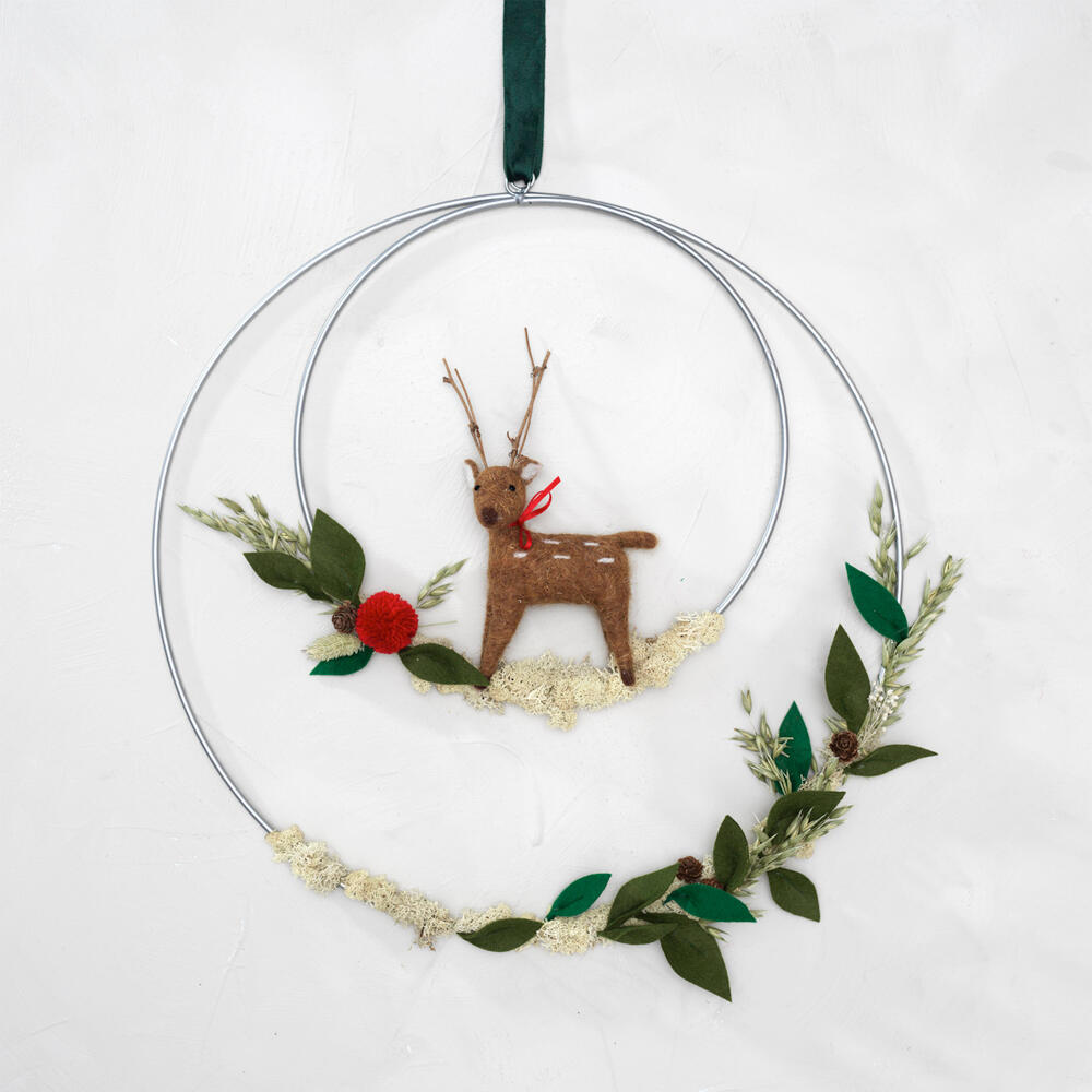 kerstkrans met hertje