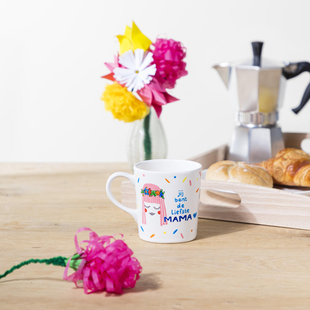 vrolijk ontbijt-op-bed servies