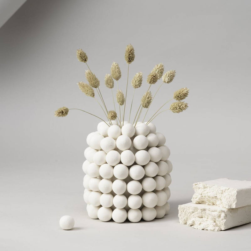 vaas met bolletjes