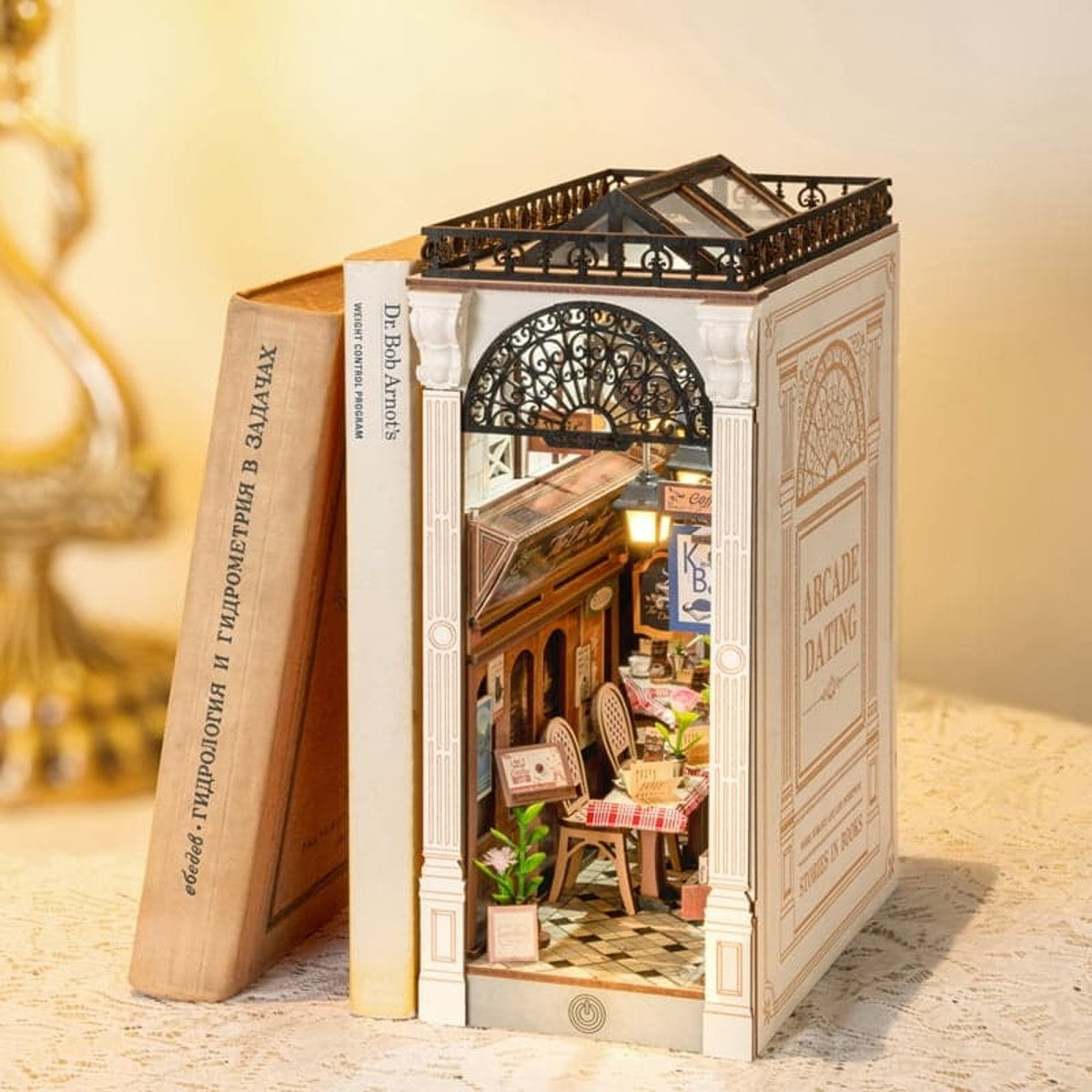 Robotime houten 3D puzzel - book nook - Arcade Dating