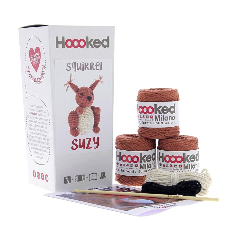Hoooked DIY kit - Squirrel Suzy - brick